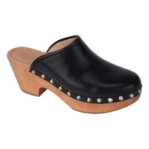 Corso Como Black Clogs